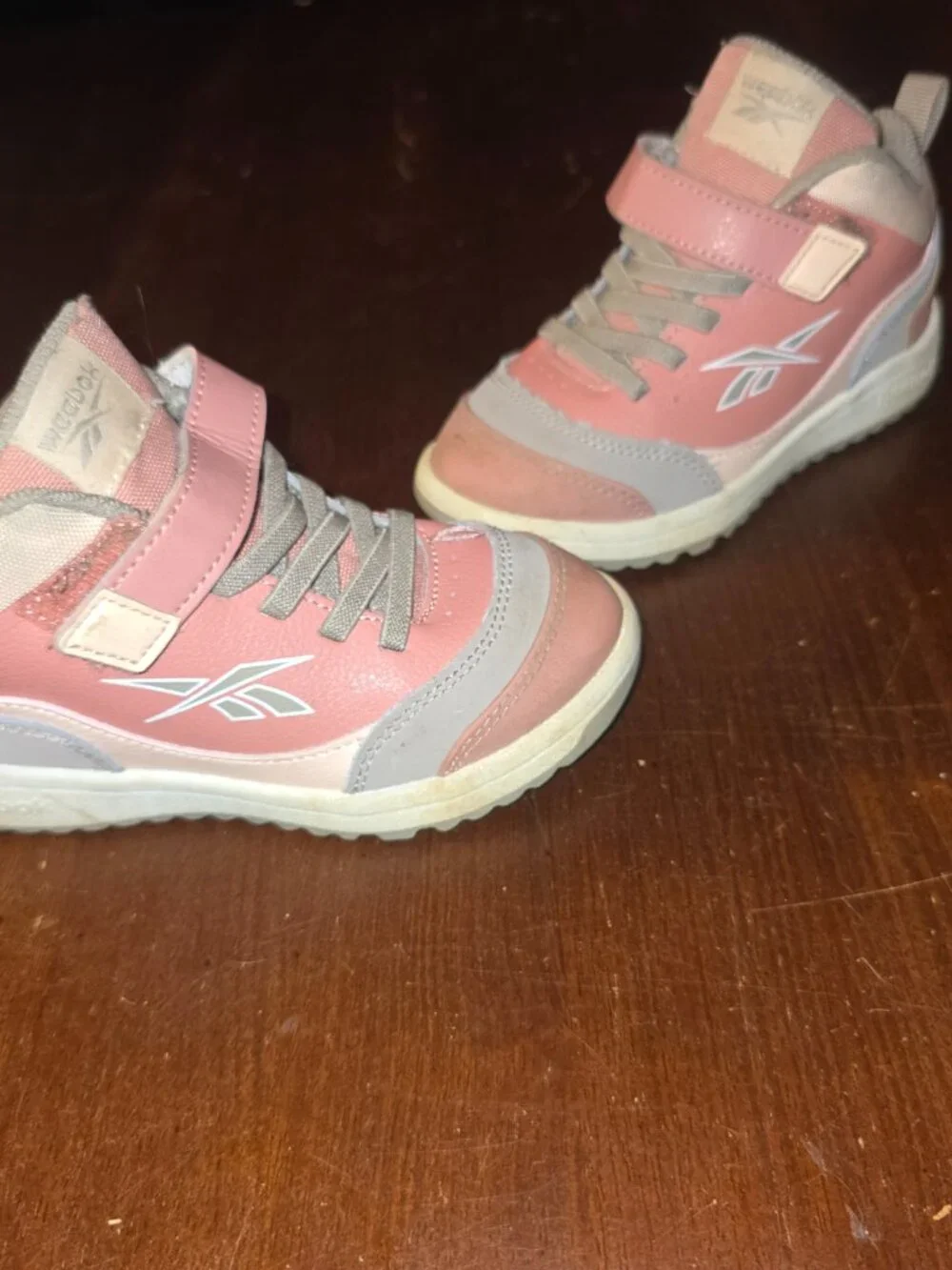 Reebok Weebok Size 9.5 Versaflex / Storm X Toddler High Top Sneakers Pink Gray